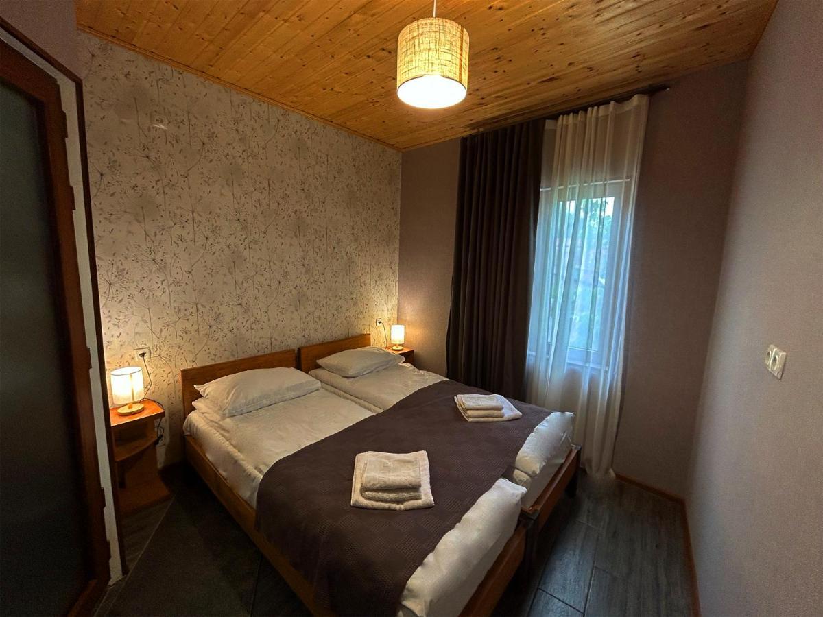 Hotel Vim In Сігнагі Екстер'єр фото