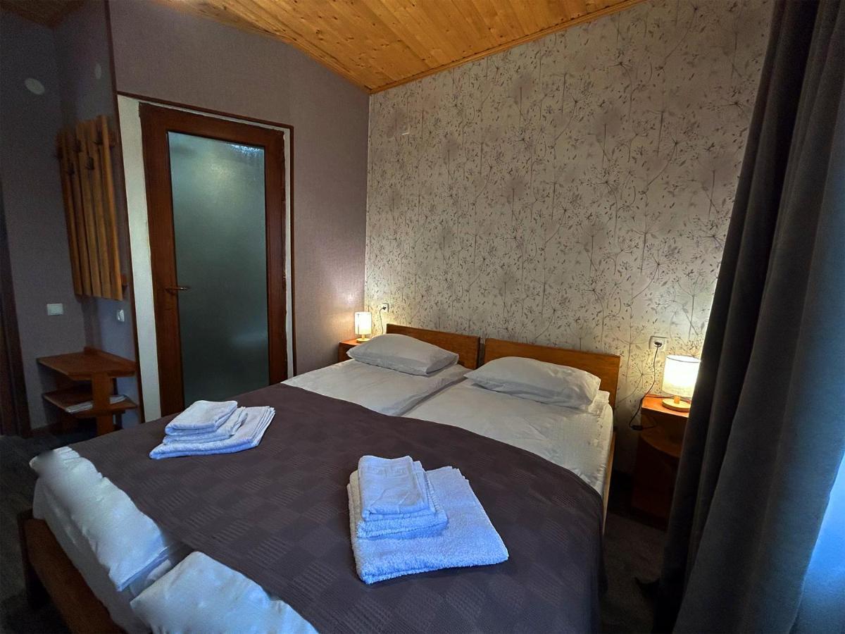 Hotel Vim In Сігнагі Екстер'єр фото